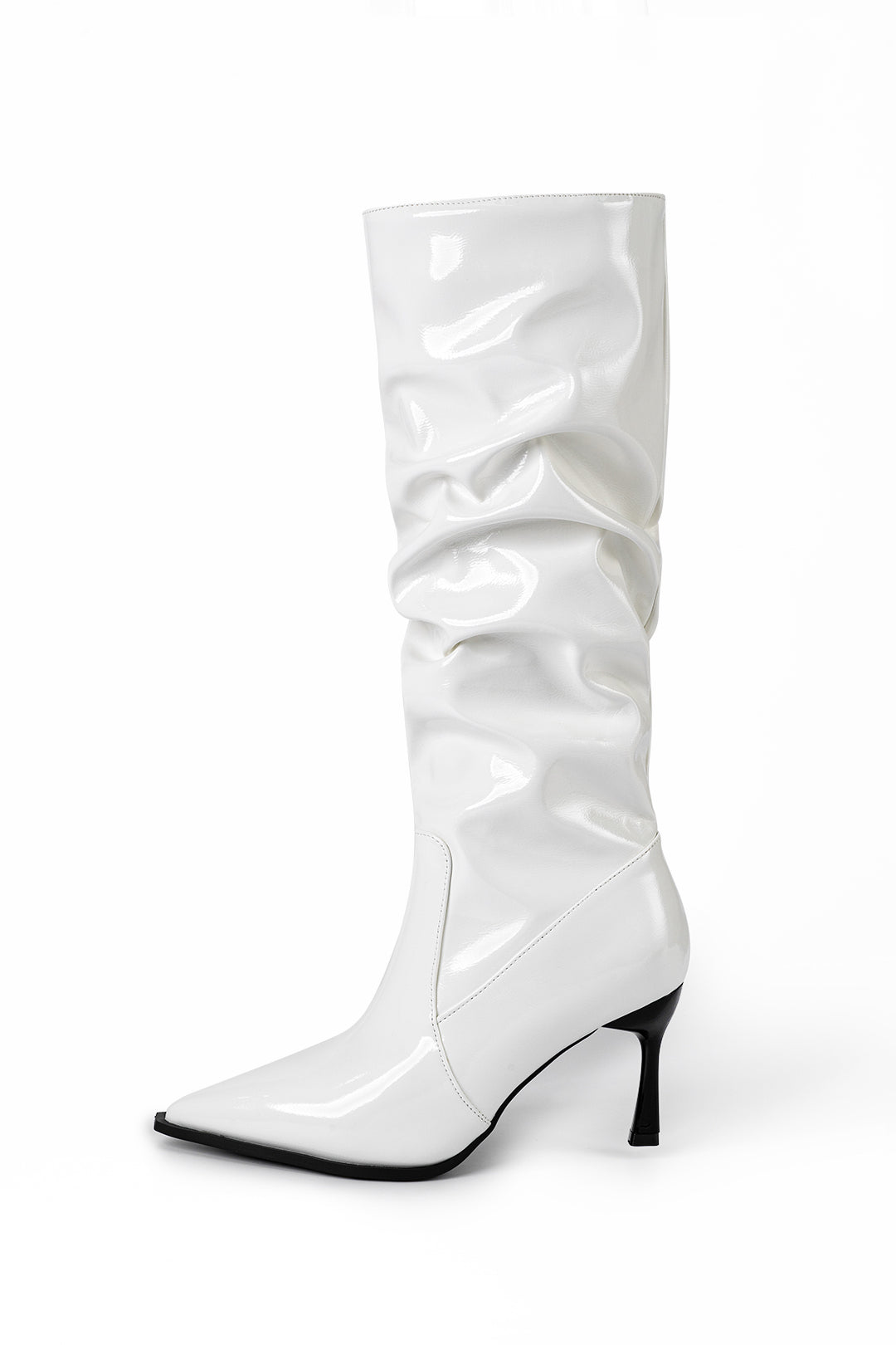 Bottes hautes en similicuir plissé à bout pointu