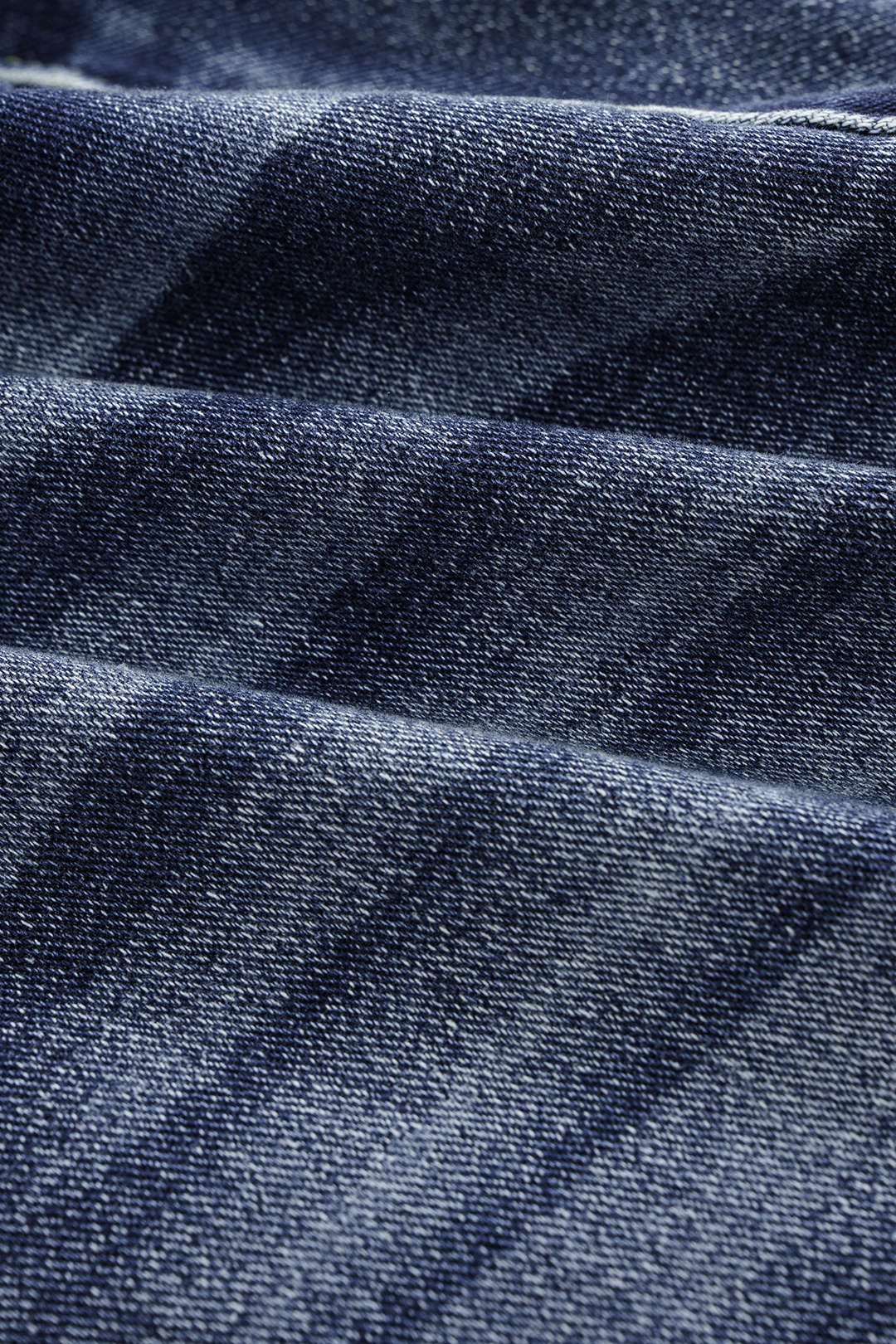 Asymmetrischer Franserock aus Denim mit Rüschen