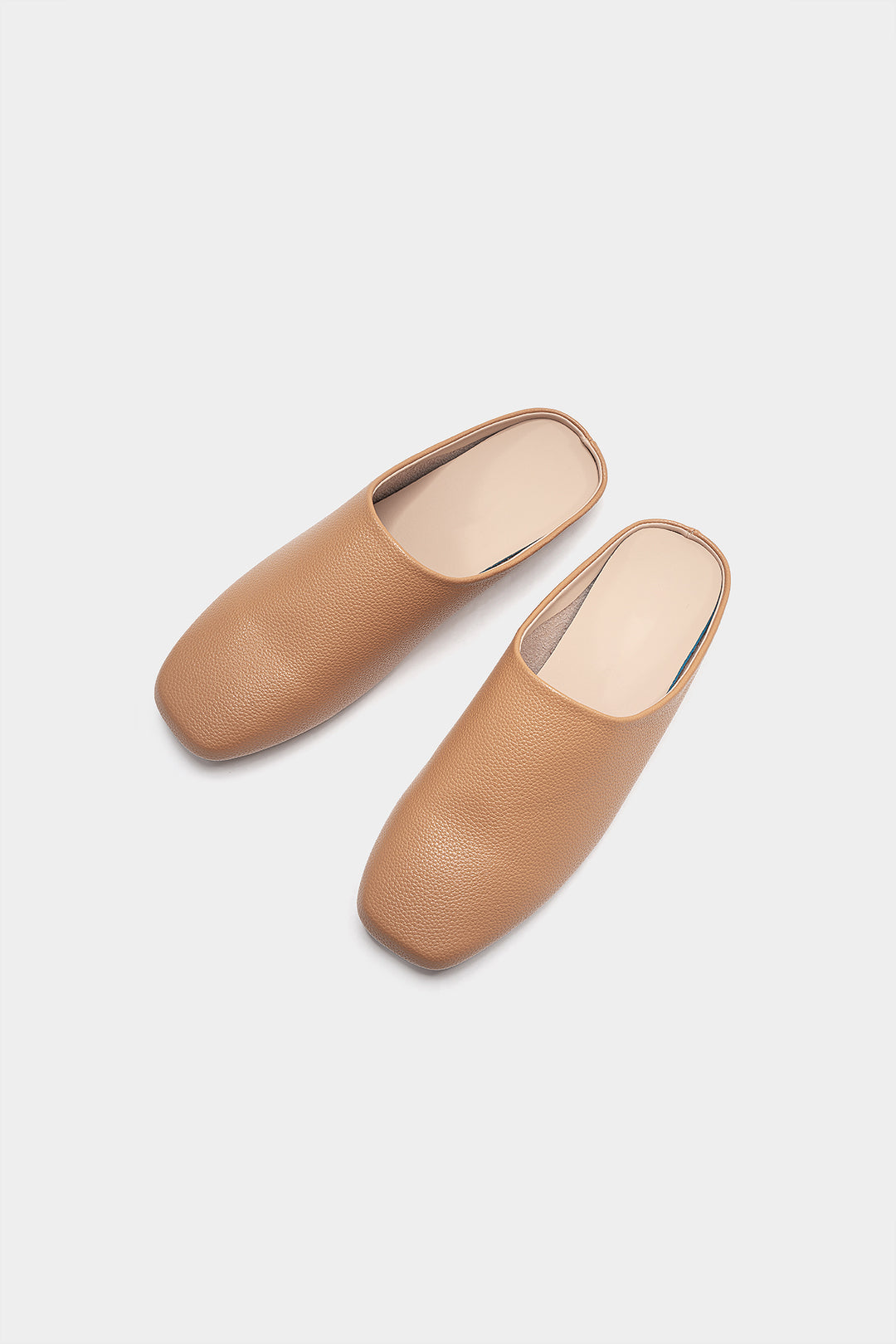 Ballerines carrées en cuir