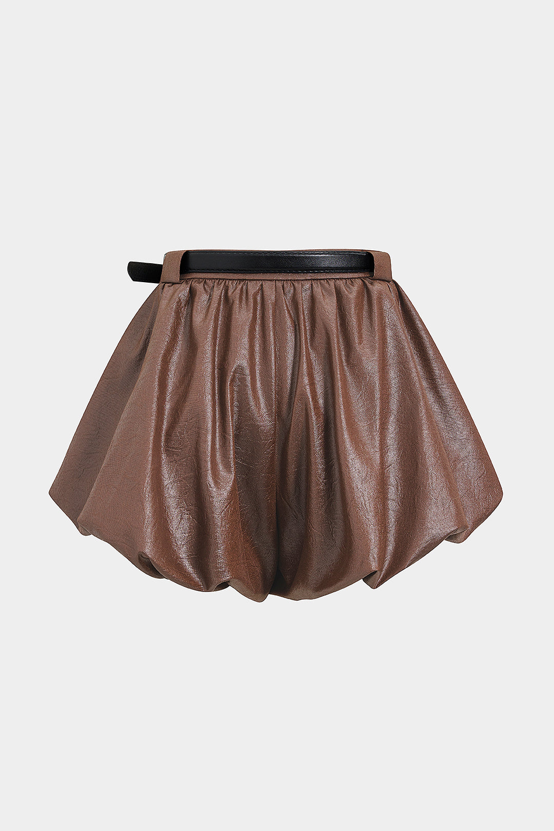 Gesmokte Shorts mit Gürtel