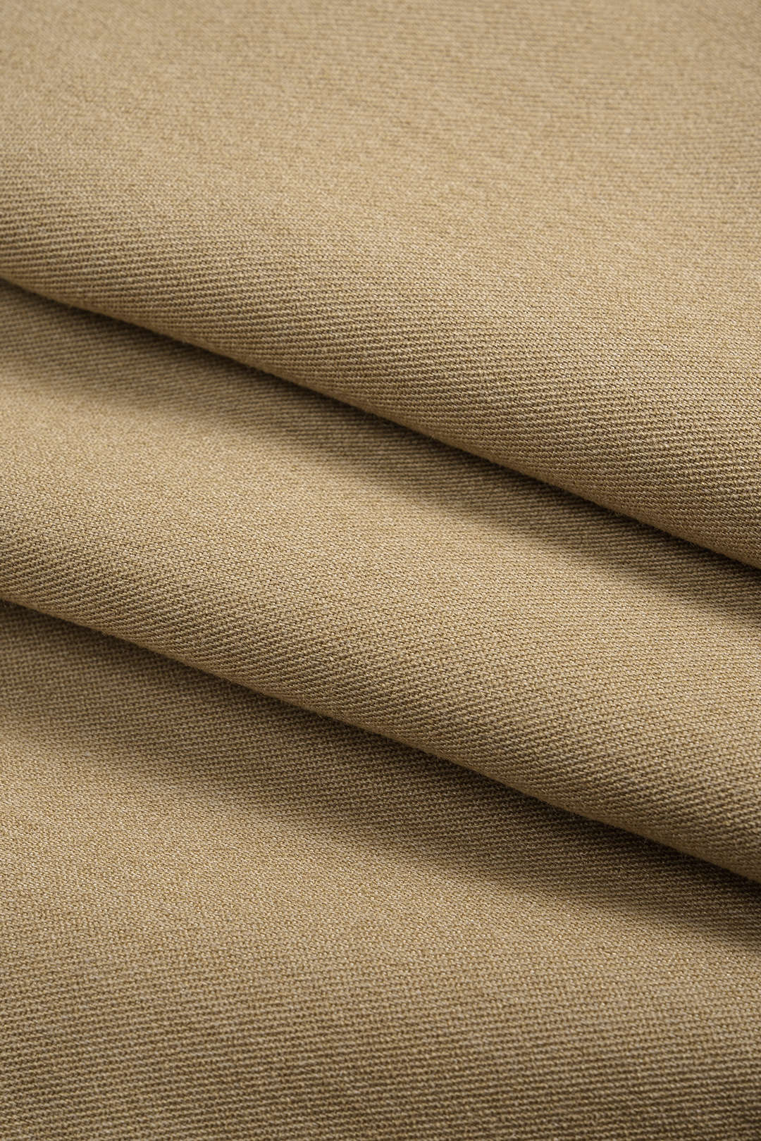 Neckholder-Tanktop mit Knopfverschluss am Rücken