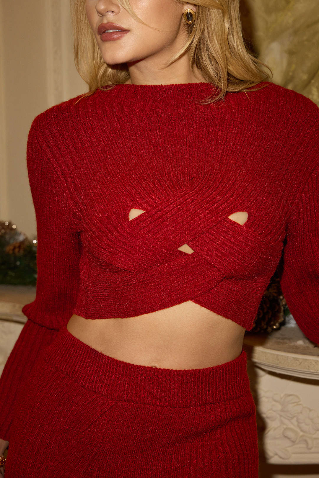 Crossed Sweater Long-Sleeve Top