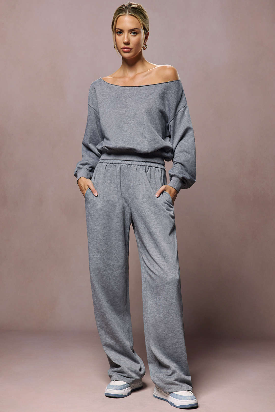 Ensemble haut asymétrique et pantalon
