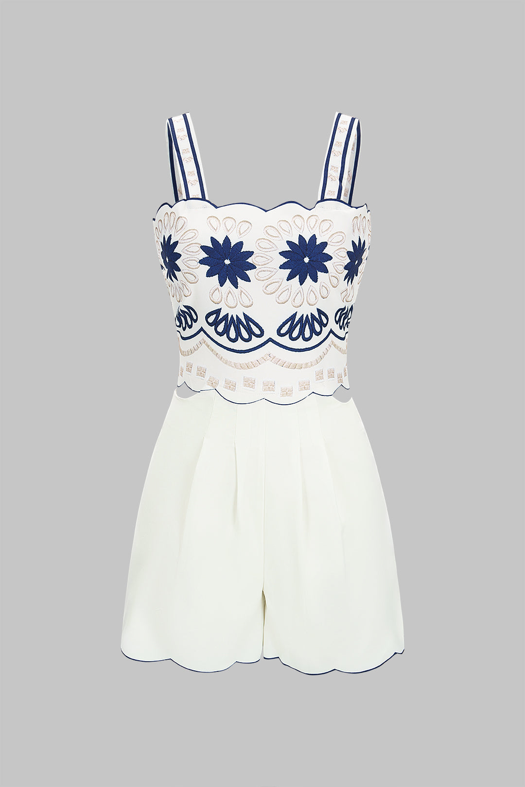 Overall mit Blumenmuster und ärmellosen Cut-Outs