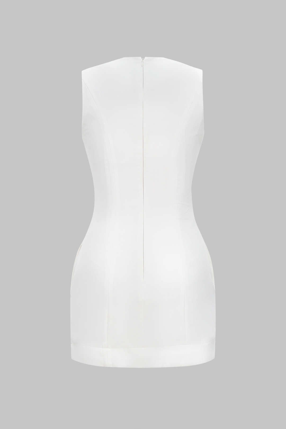 Robe courte sans manches à col rond et boutons cœurs métalliques