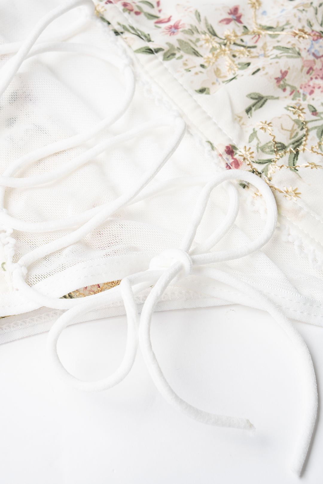 Lace Patchwork Embroidery Strappy Sleeveless Bodysuit