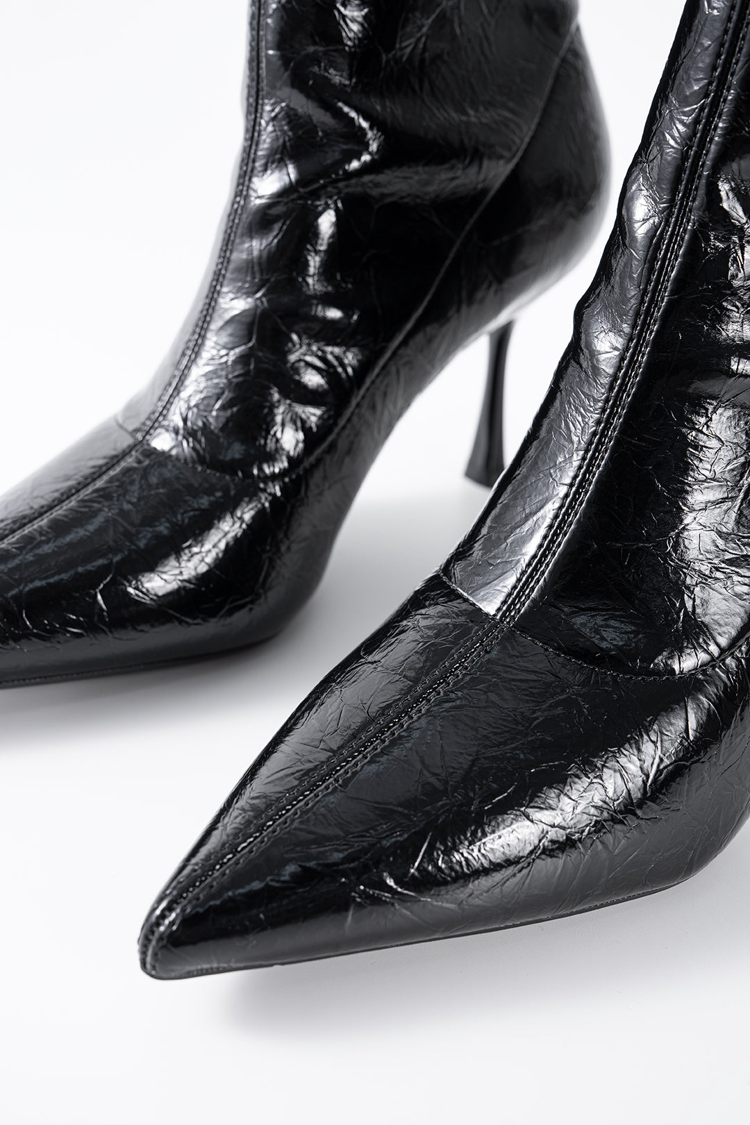 Bottines à bout pointu