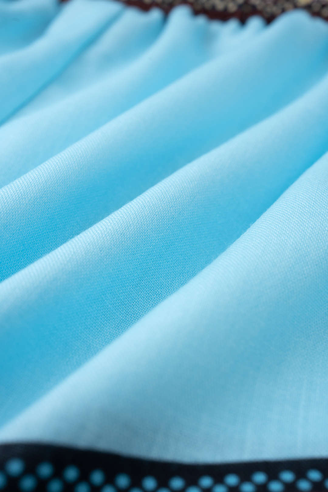 Geometrisch gemusterte Leinen-Shorts mit Kordelzug
