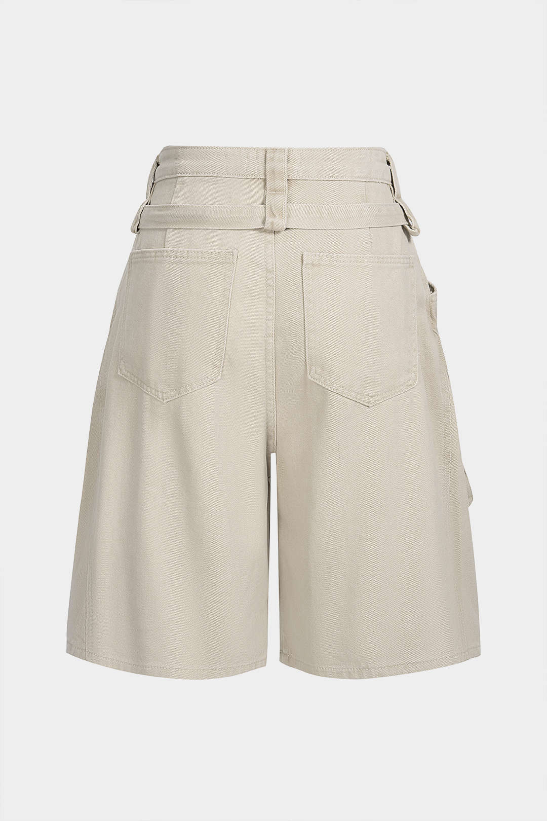 Jeans-Shorts mit Gürtel und Taschen