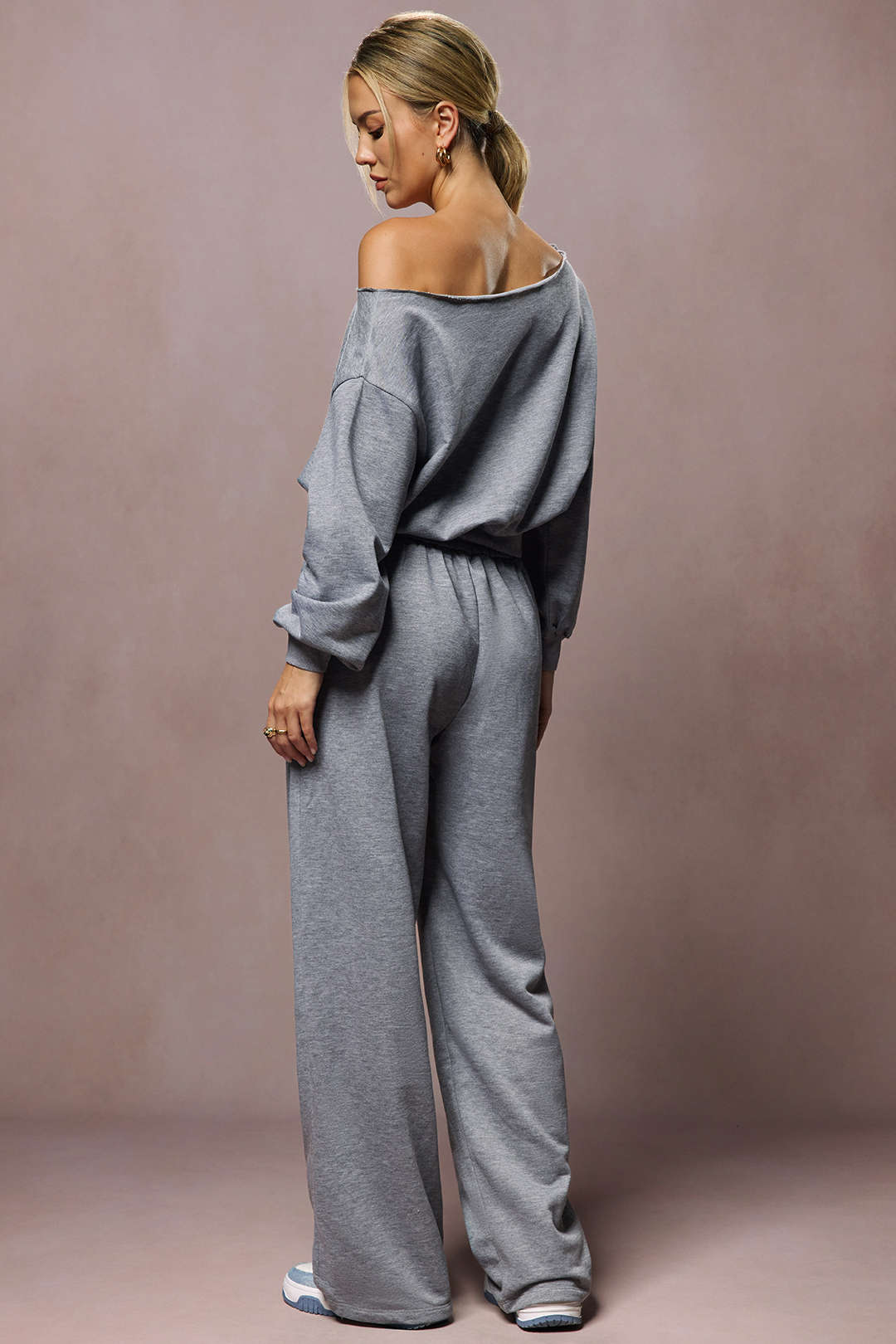 Ensemble haut asymétrique et pantalon