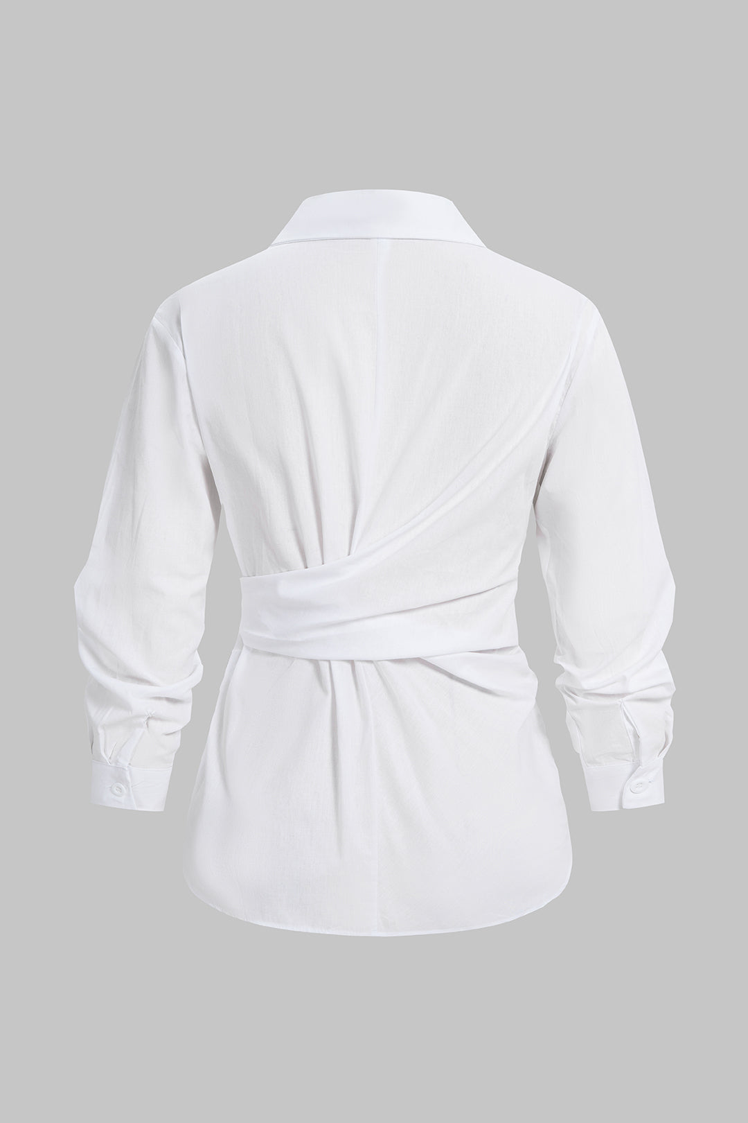 Chemise boutonnée à revers et à nouer sur le devant, à manches longues