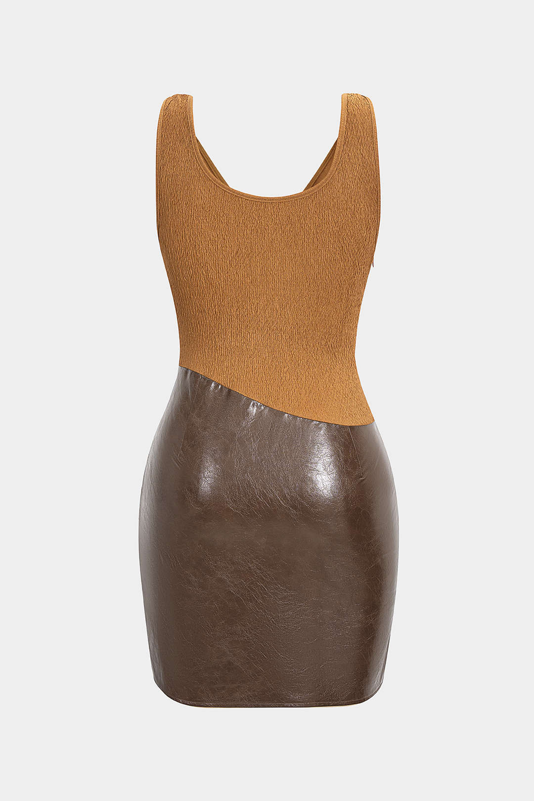 Ärmelloses Midi-Kleid aus Kunstleder mit Jacquardmuster, Metallic-Patchwork und Raffungen