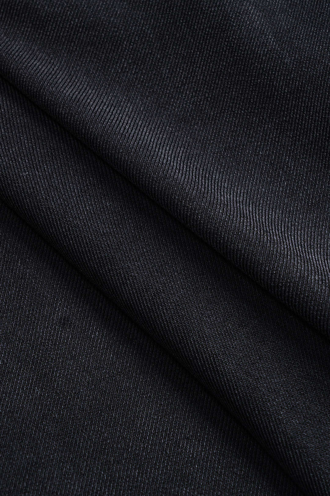 Robe longue sans manches à glissière et décorations métalliques