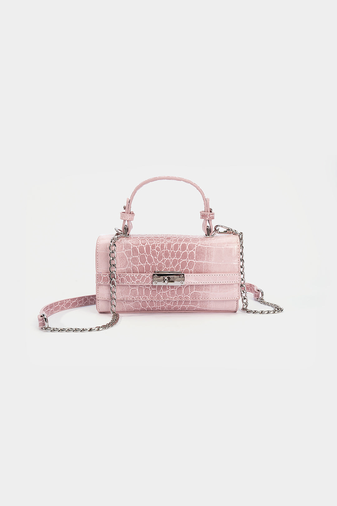 Henkeltasche aus Kunstleder mit Metallkette