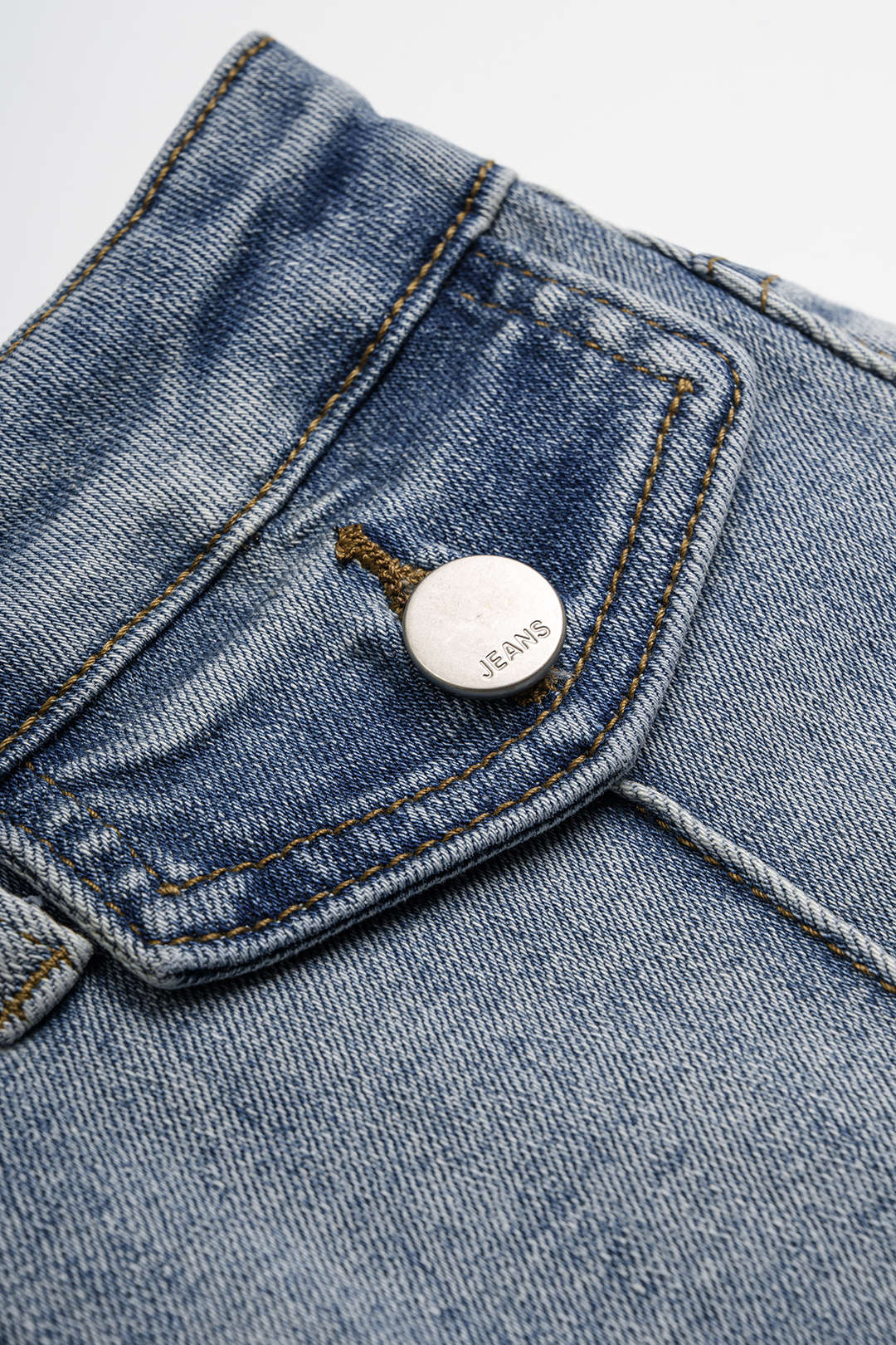 Jeansrock mit Knöpfen