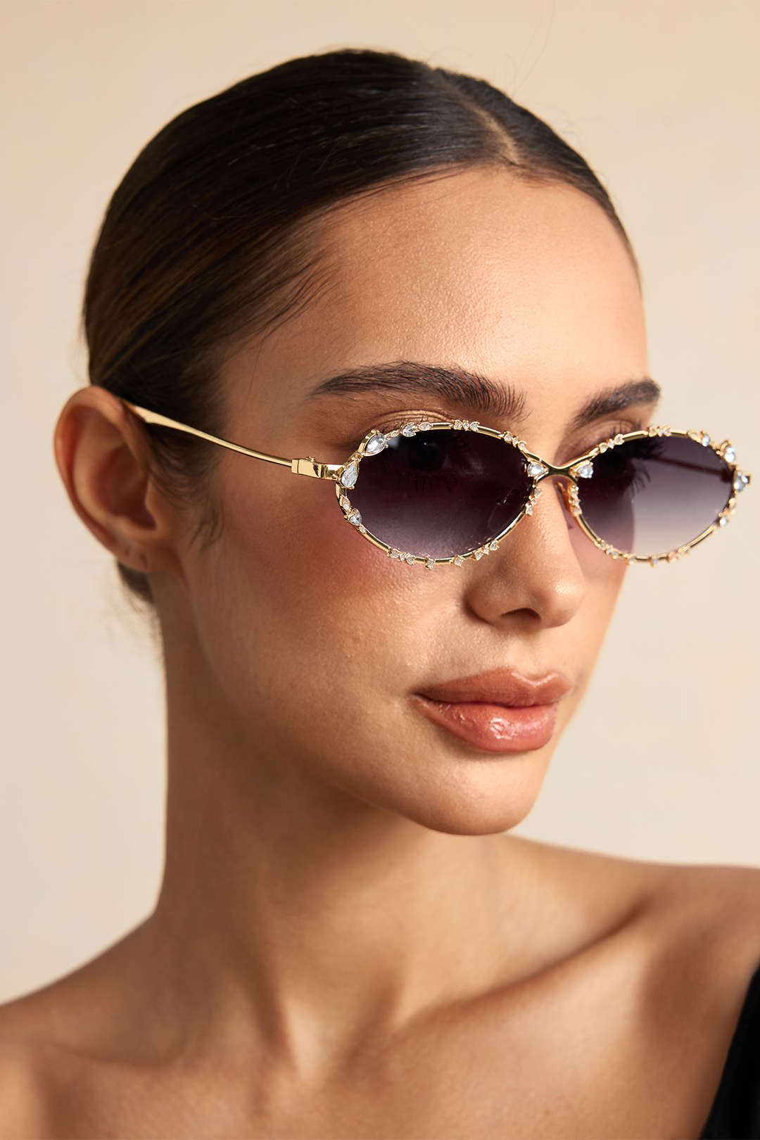 Metal Oval Rhinestone Sunglasses