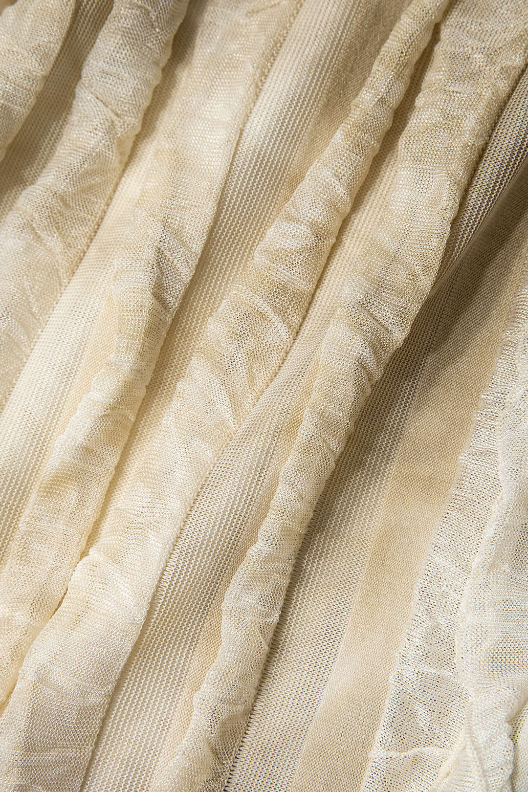 Robe longue dos nu à volants texturés transparents