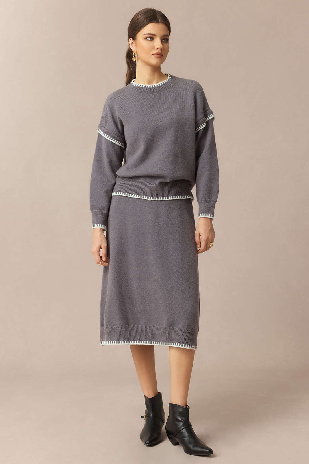 Knit Contrast Binding Round Neck Long-Sleeve Top And Skirt Set
