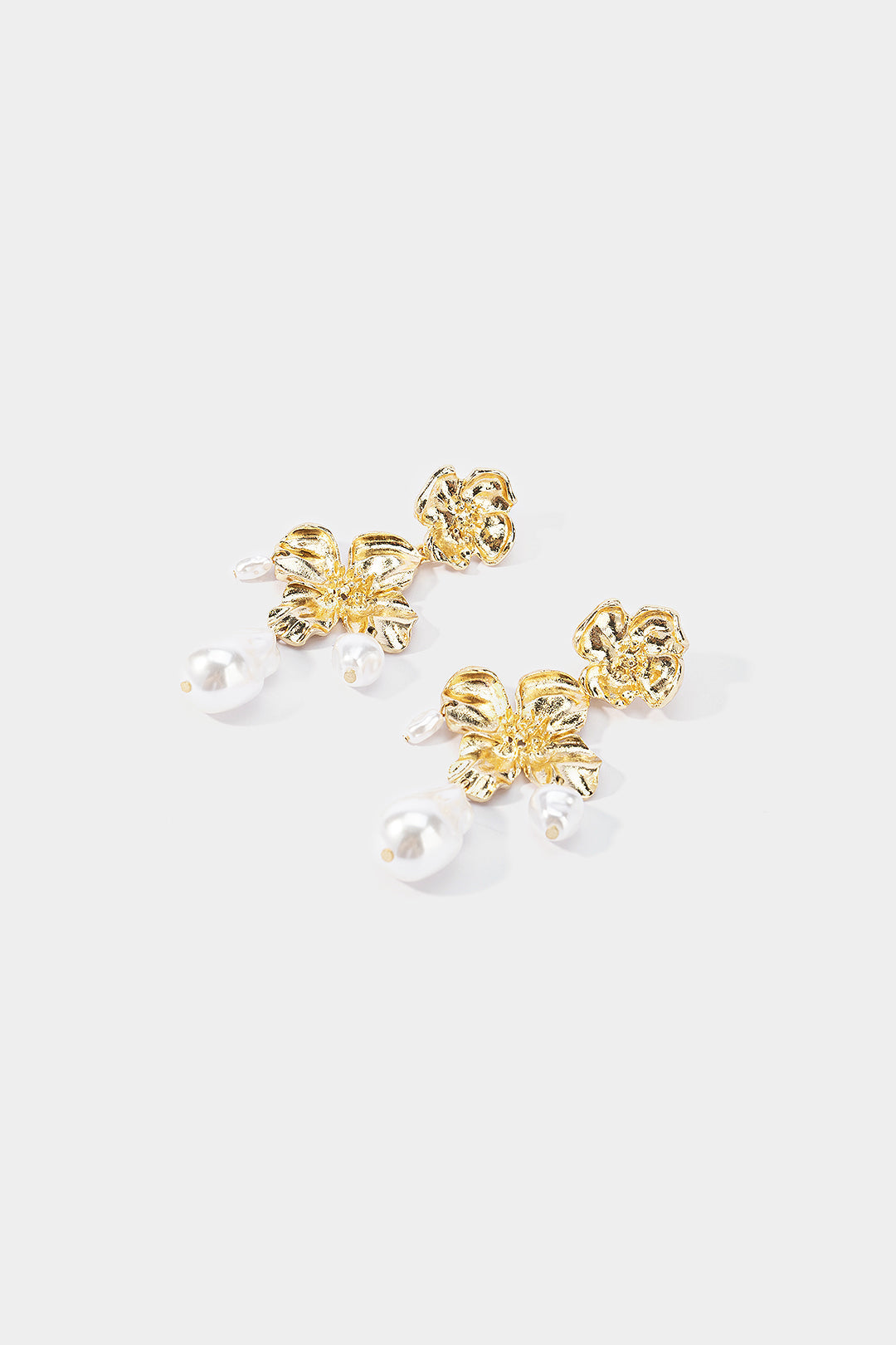 Flower Pearl Earrings