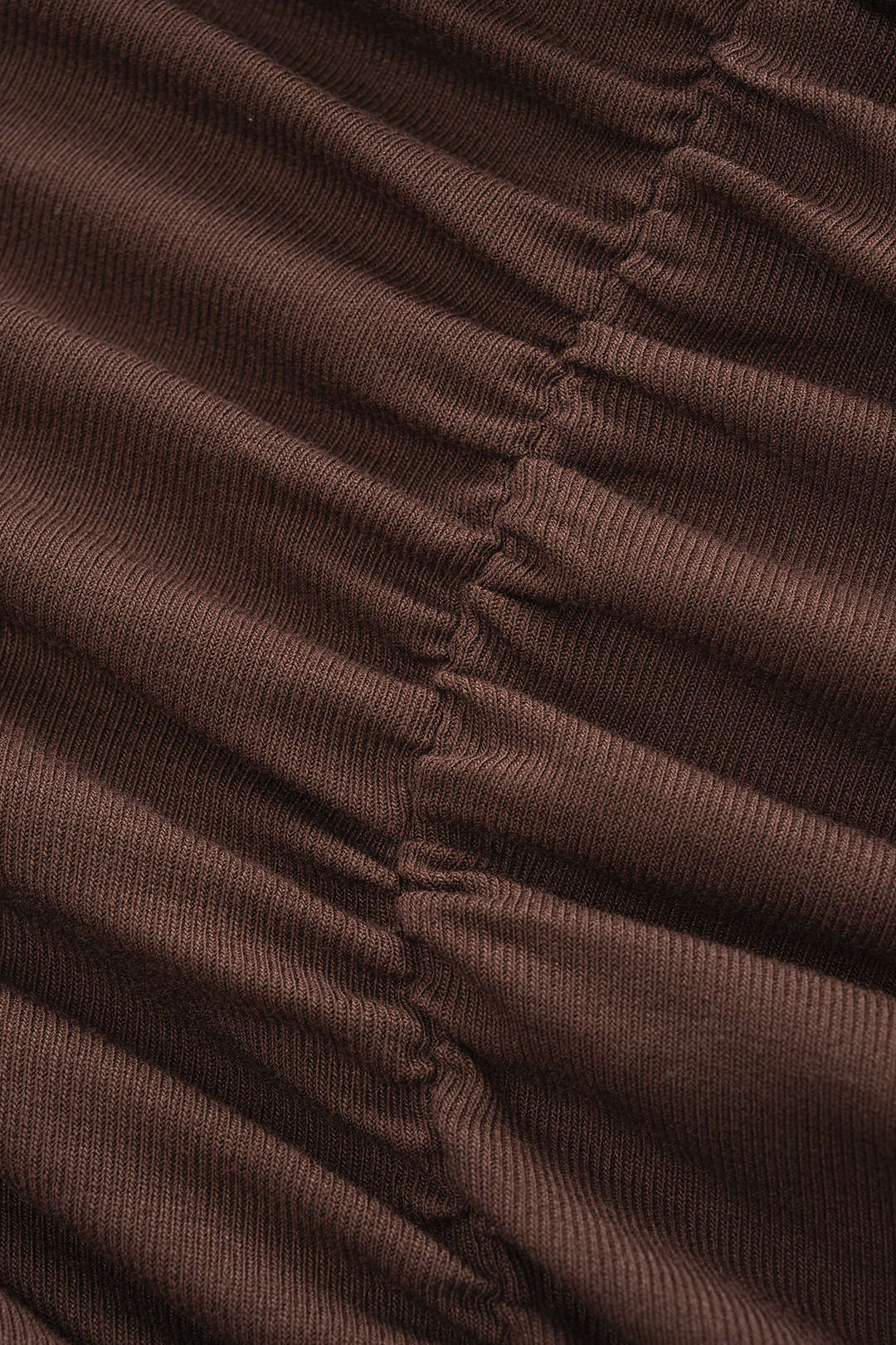 Leopardenmuster gerafftes Ketten-Trägerloses Midikleid
