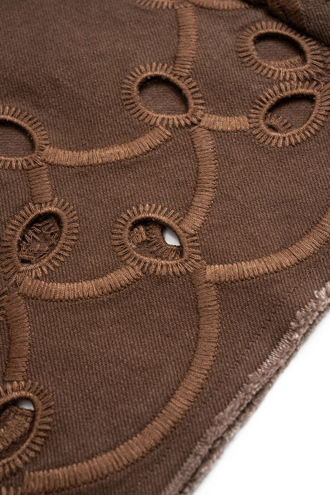 Bestickte Hosen mit weitem Bein