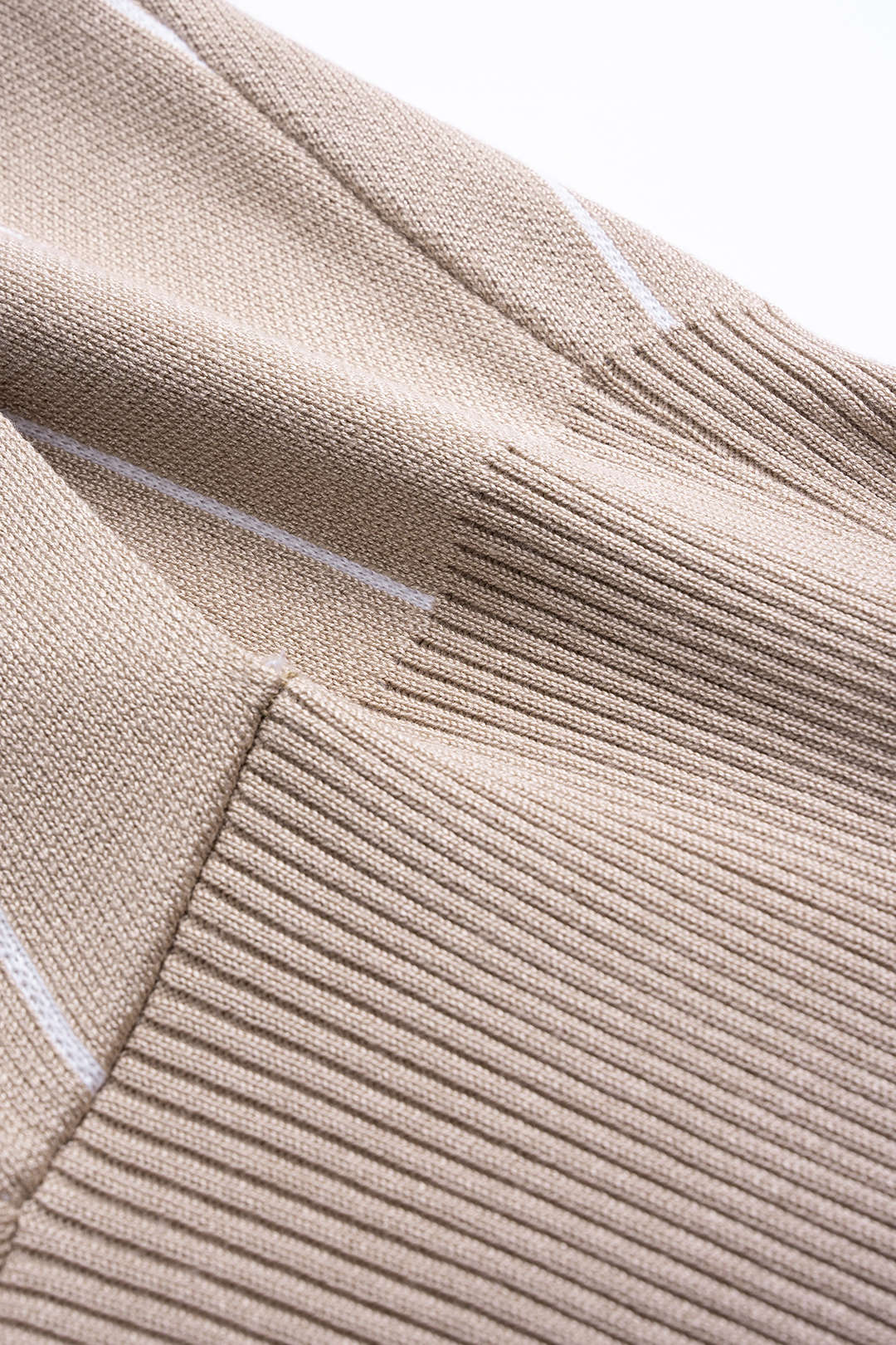 Robe en maille à manches longues avec imprimé rayures contrastantes