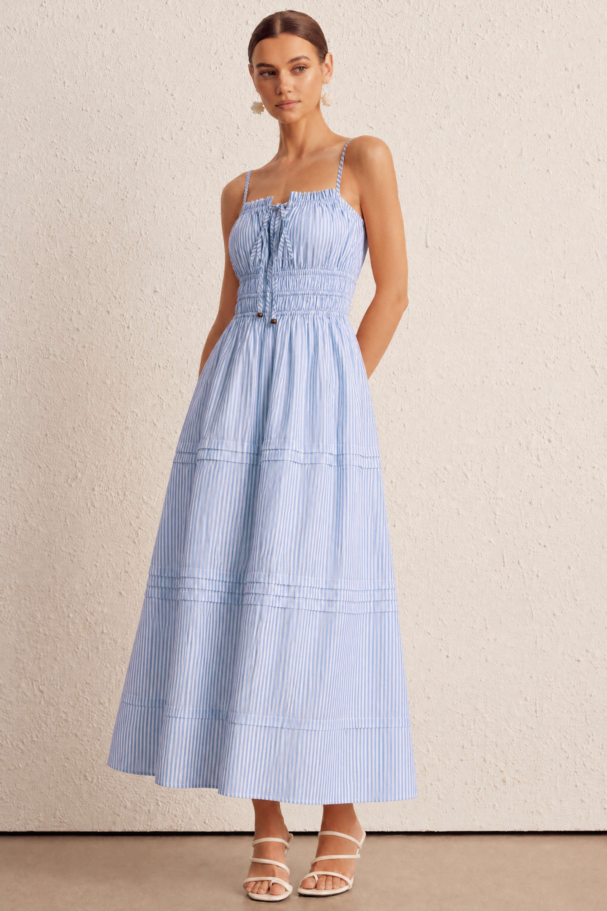 Maxikleid ohne Ärmel mit Streifenmuster zum Binden