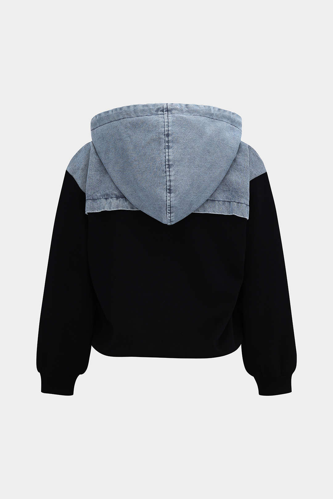 Sweat à capuche à manches longues en patchwork de denim