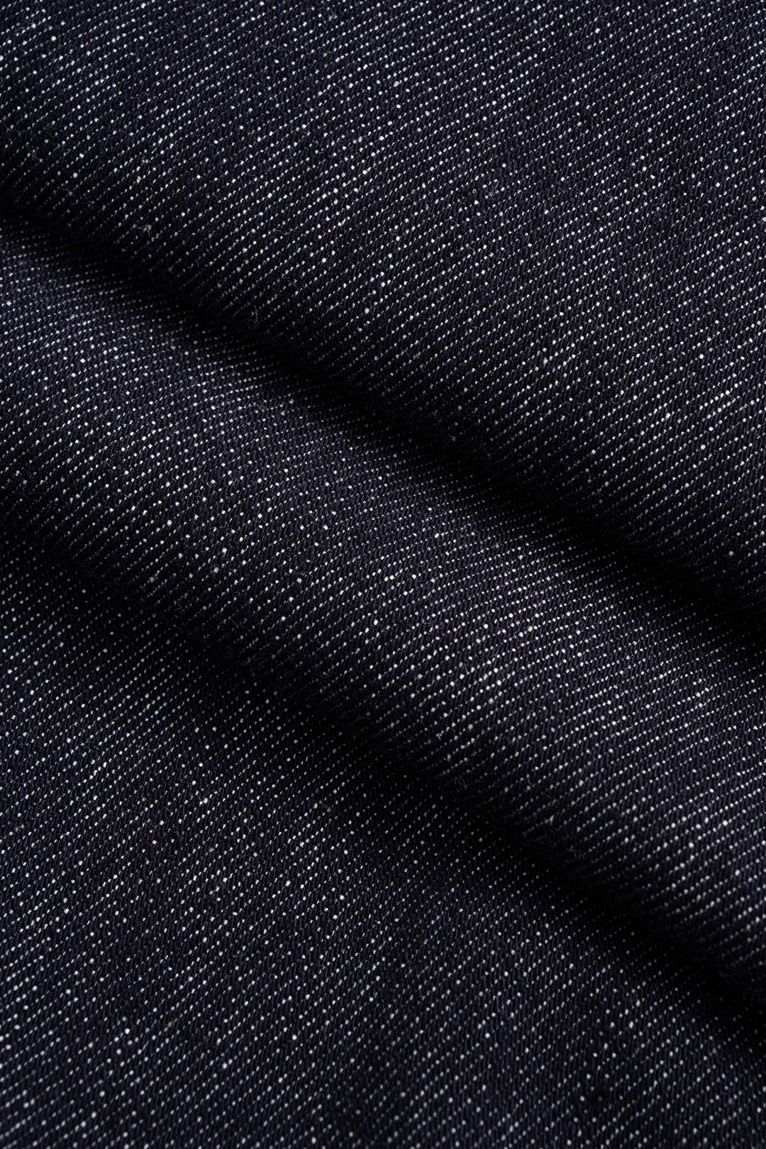 Jeans-Jumpsuit mit Gürtel, langen Ärmeln und Kunstleder-Patchwork