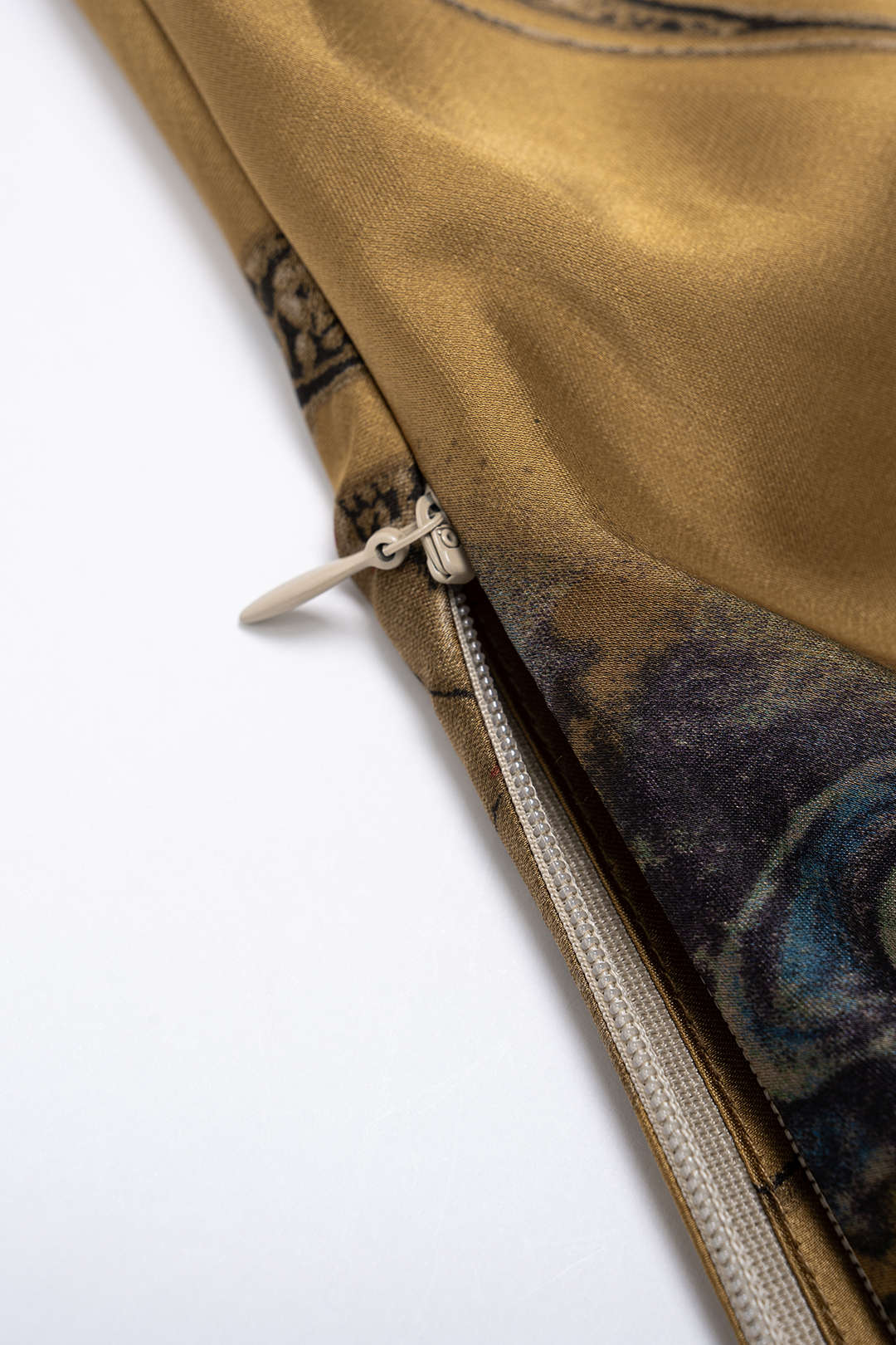 Retro Print Satin Halter Neck Draped Cowl Neck Cami Top