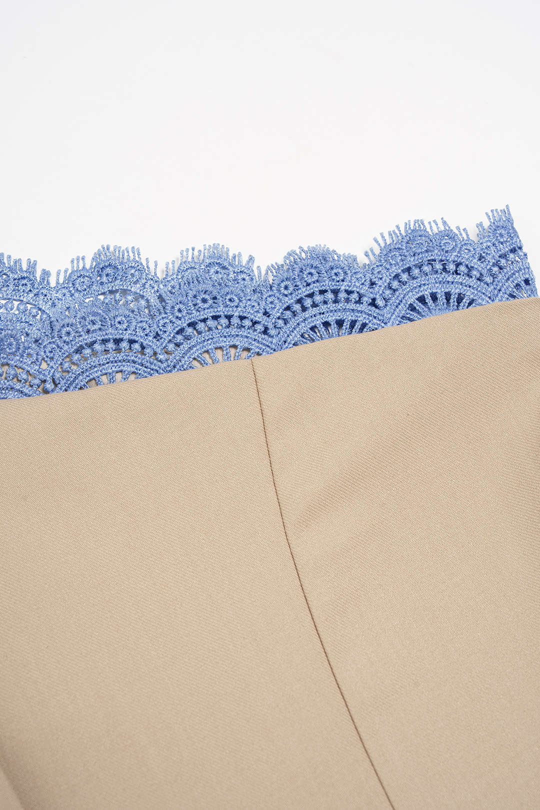 Patchwork-Spitze-Ein-Schulter-Tanktop