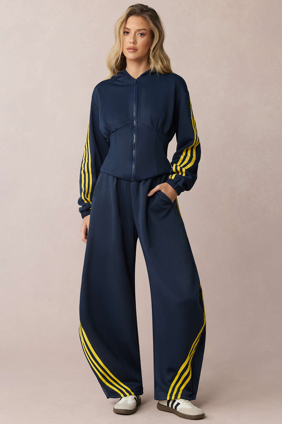 Contrast Tie-Up Barrel Trousers