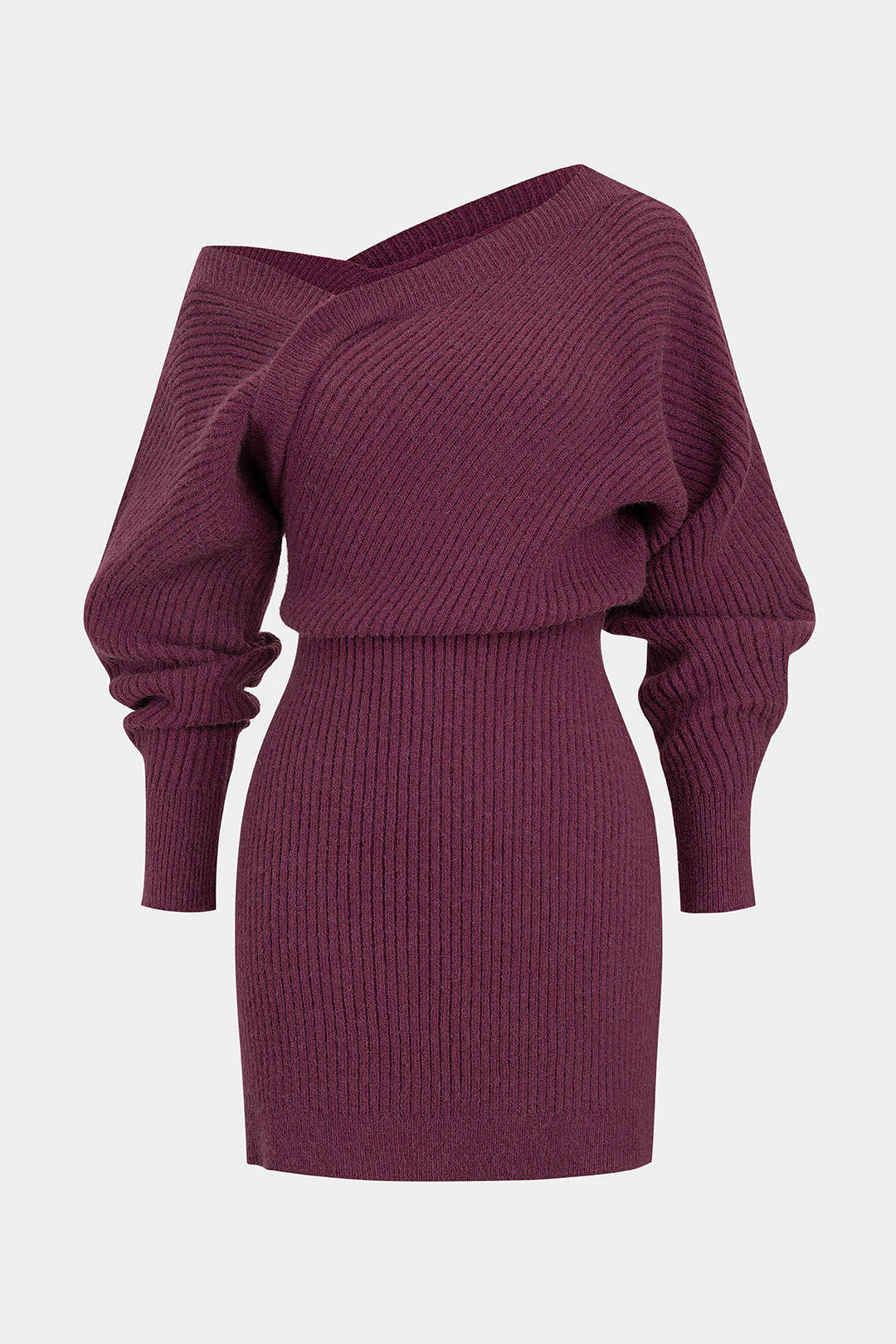 Geripptes Mini-Strickkleid mit asymmetrischem Ausschnitt und langen Ärmeln
