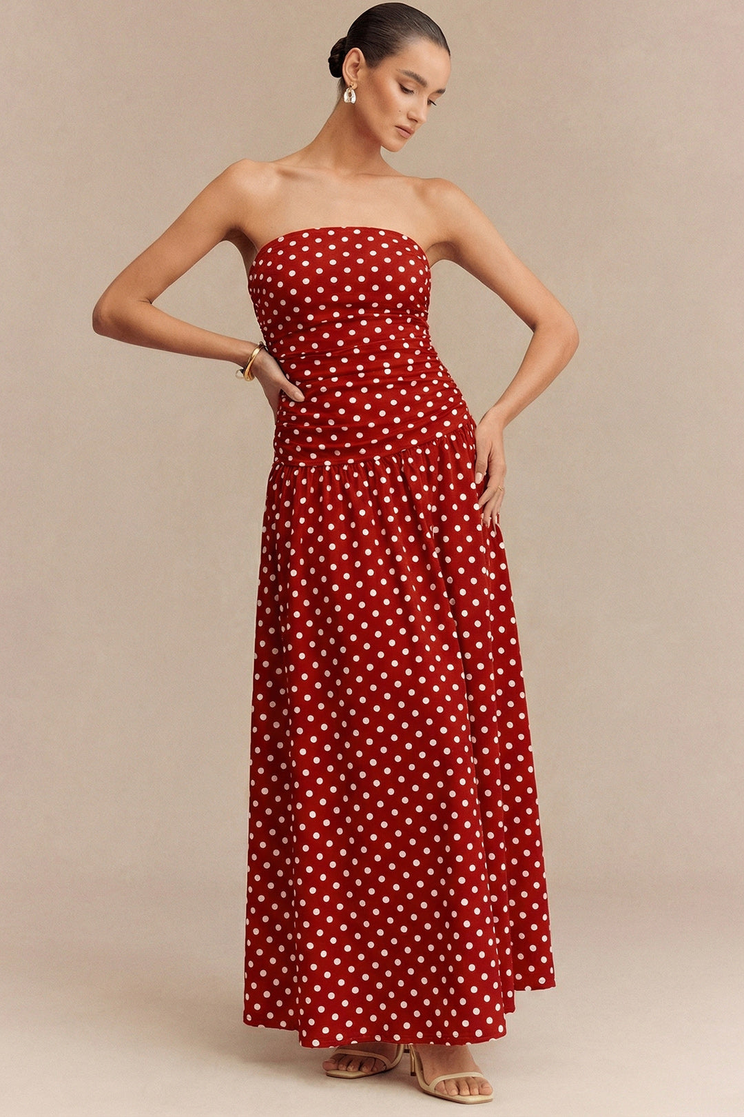 Trägerloses ärmelloses Maxikleid mit Polka-Dot-Print