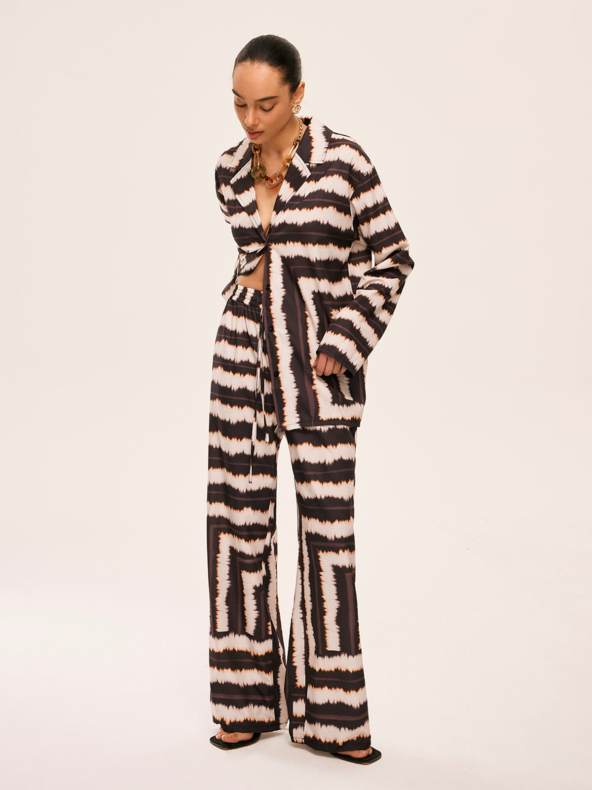 Geometric Color-Block Pants Set With Pockets