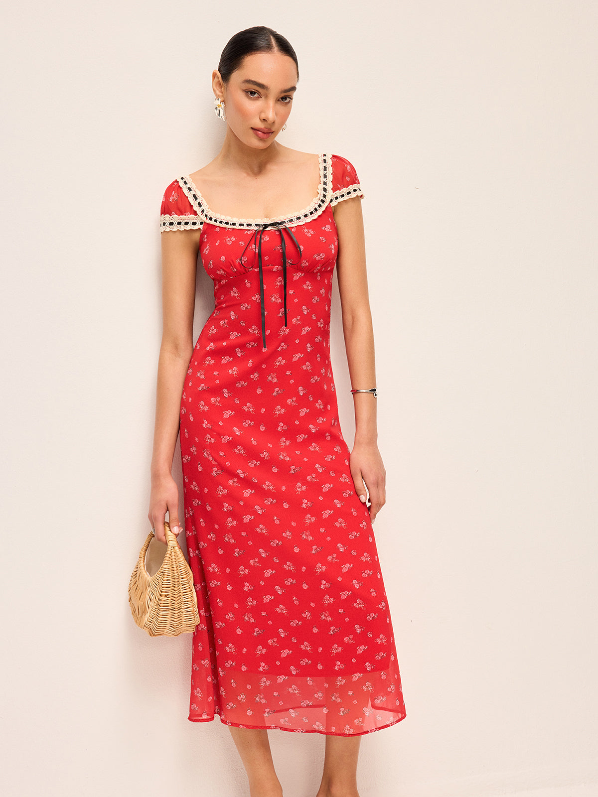 Floral Print Midi Dress with Lace Trim