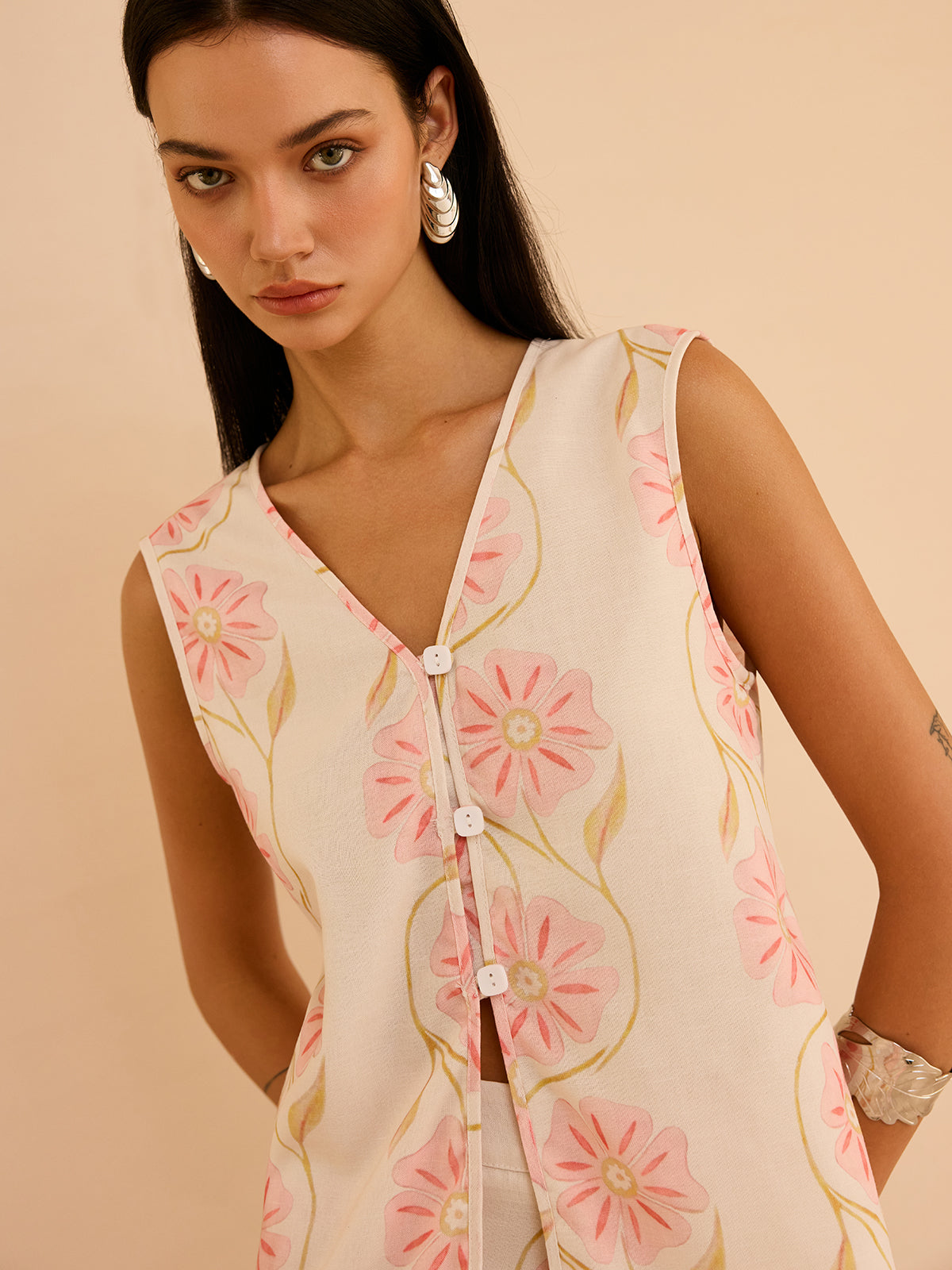 Floral Print Sleeveless Vest