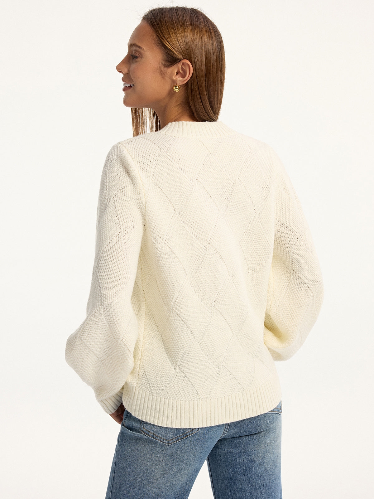 Wool-Blend Argyle Textured V-Neck Sweater