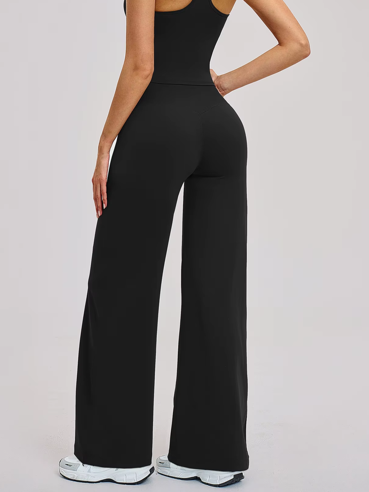 Low-Rise Hose mit ausgestelltem Bein