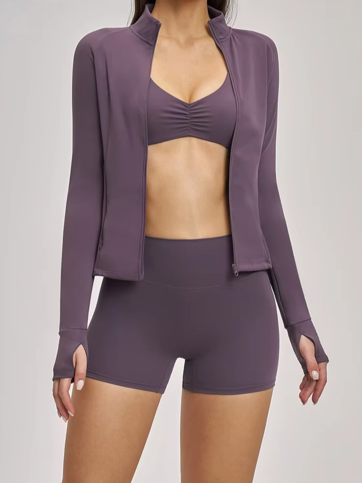 Veste ajustée à col montant zippée