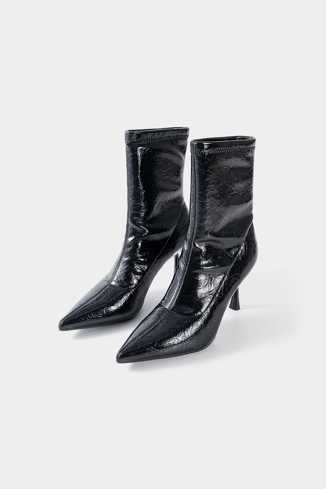 Bottines à bout pointu