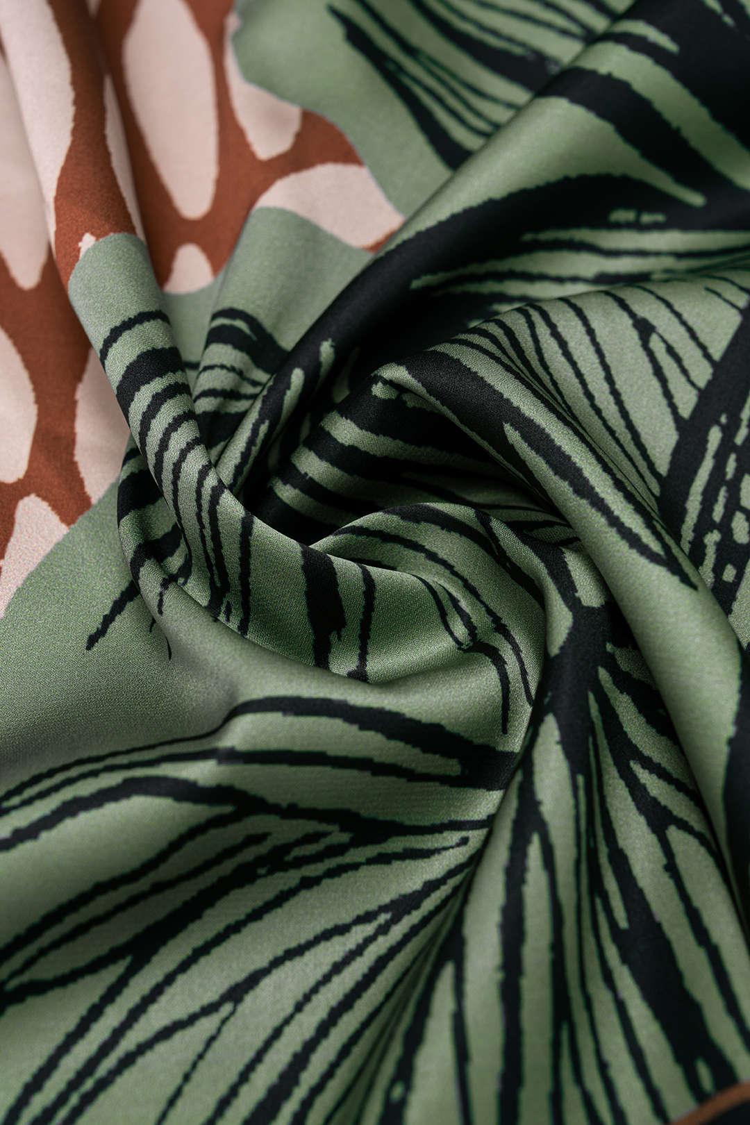 Minikleid aus Satin mit Blättermuster, Neckholder, Schnürung am Rücken und rückenfreiem Design