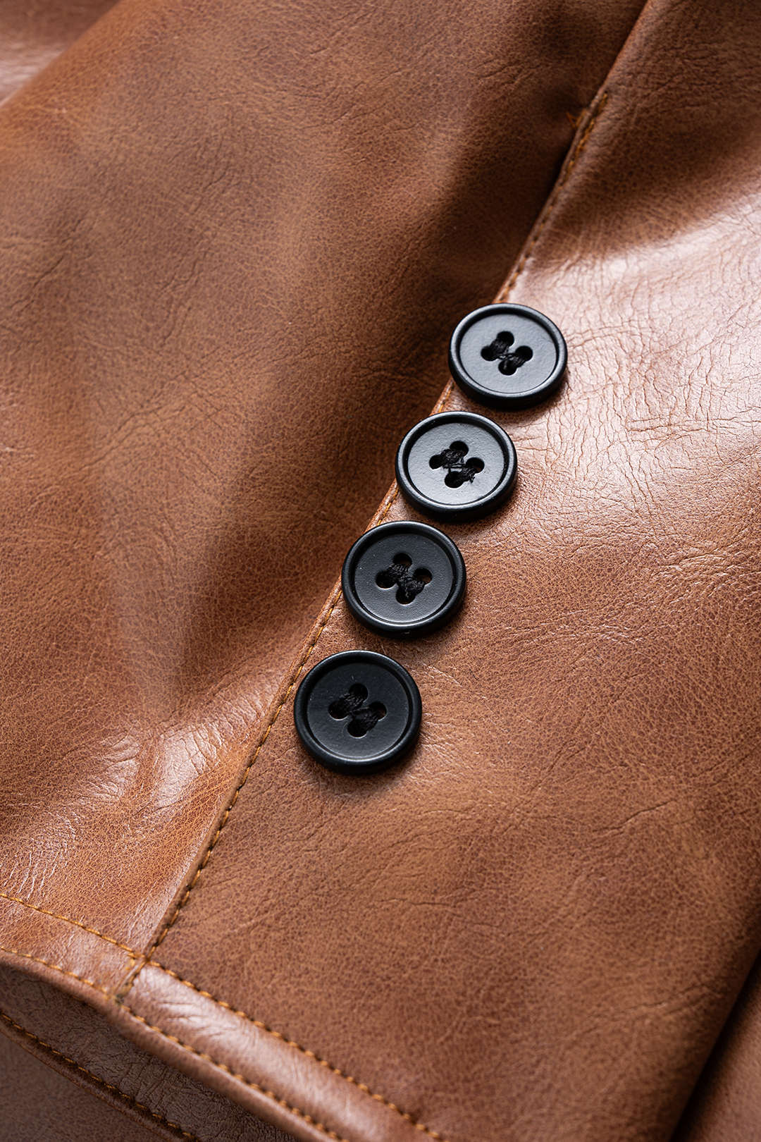 Blazer aus Kunstleder mit Reverskragen
