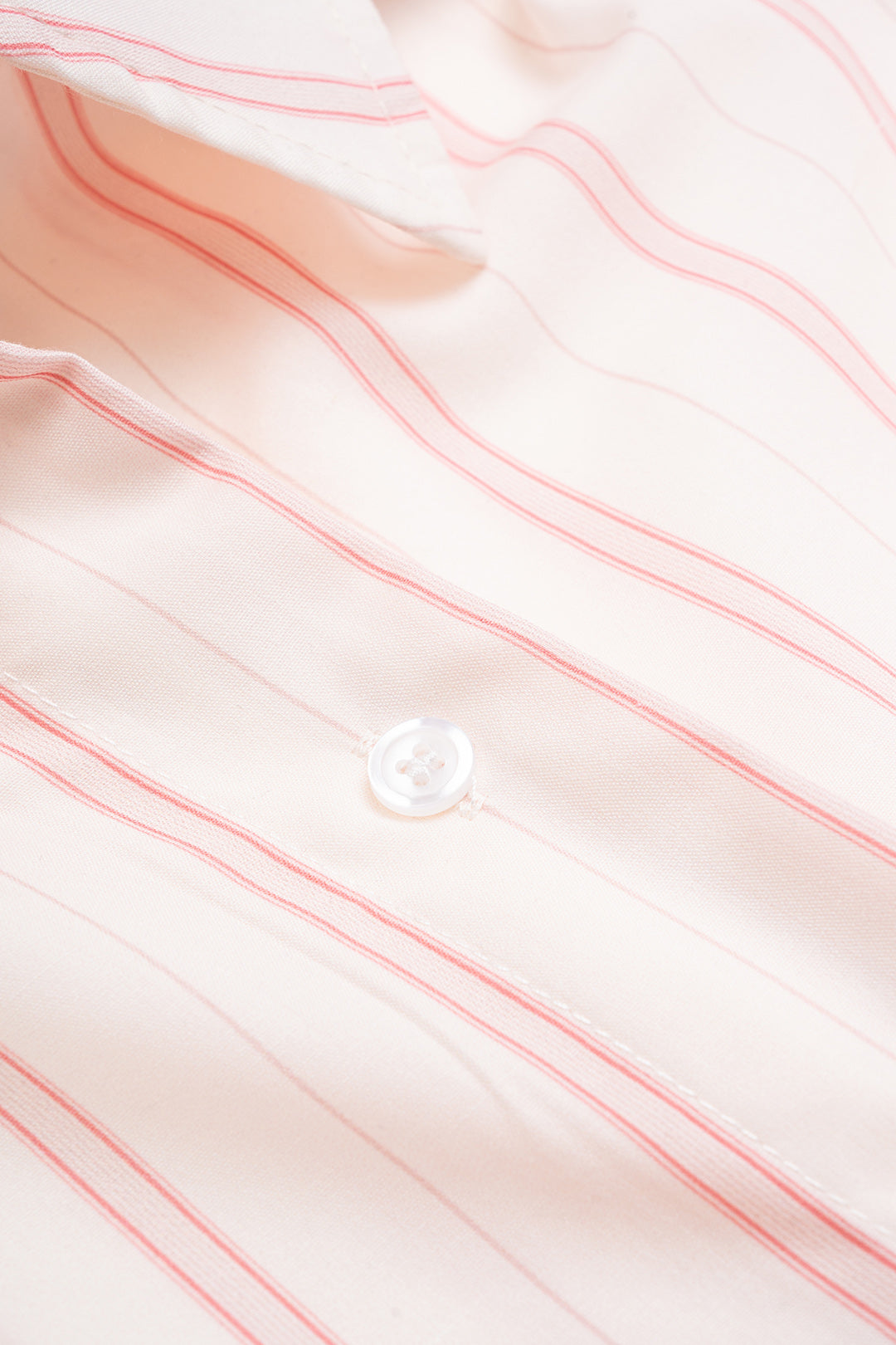 Chemise à manches longues boutonnée à nouer à imprimé rayures