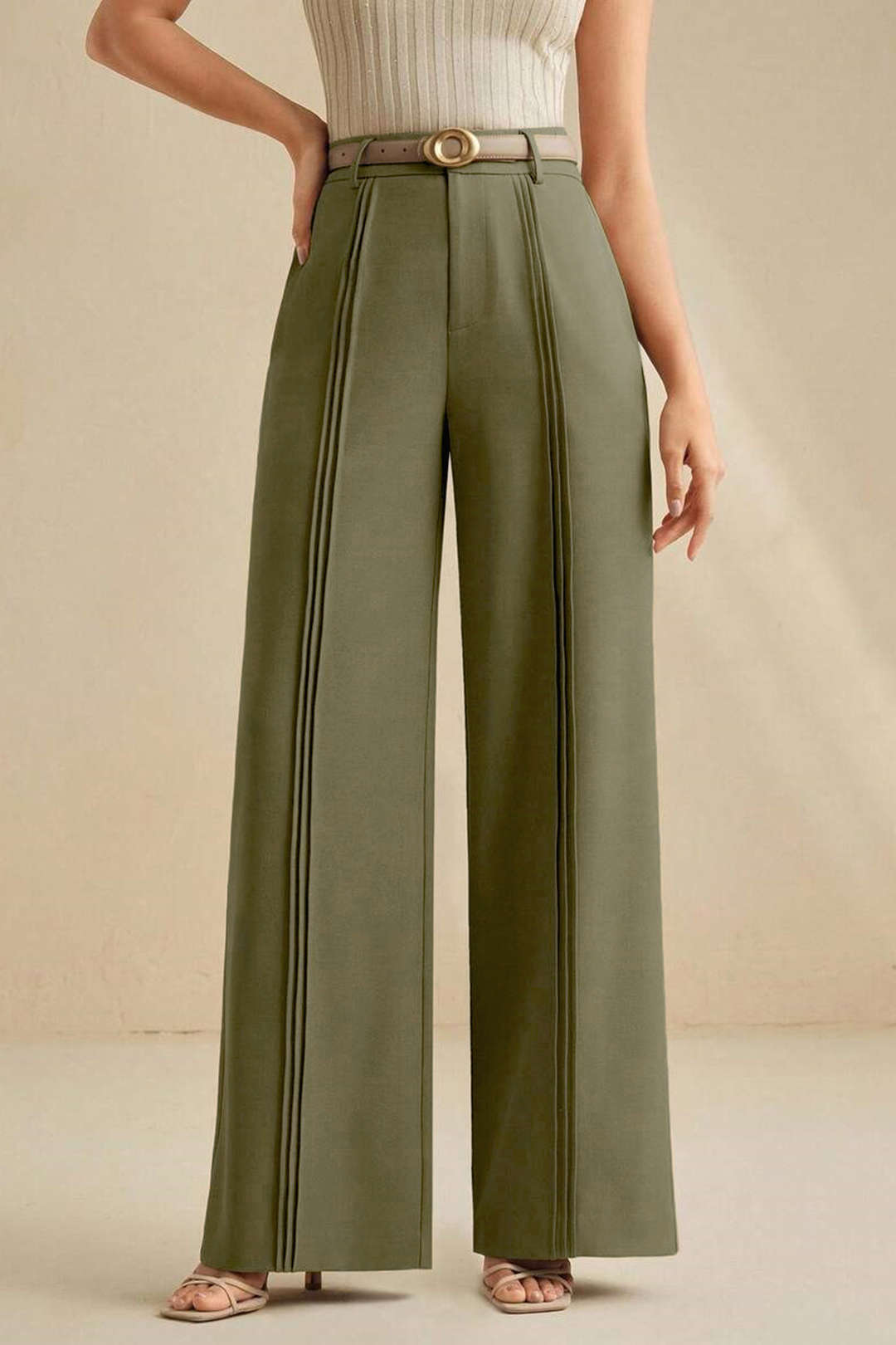 Pantalon plissé droit uni