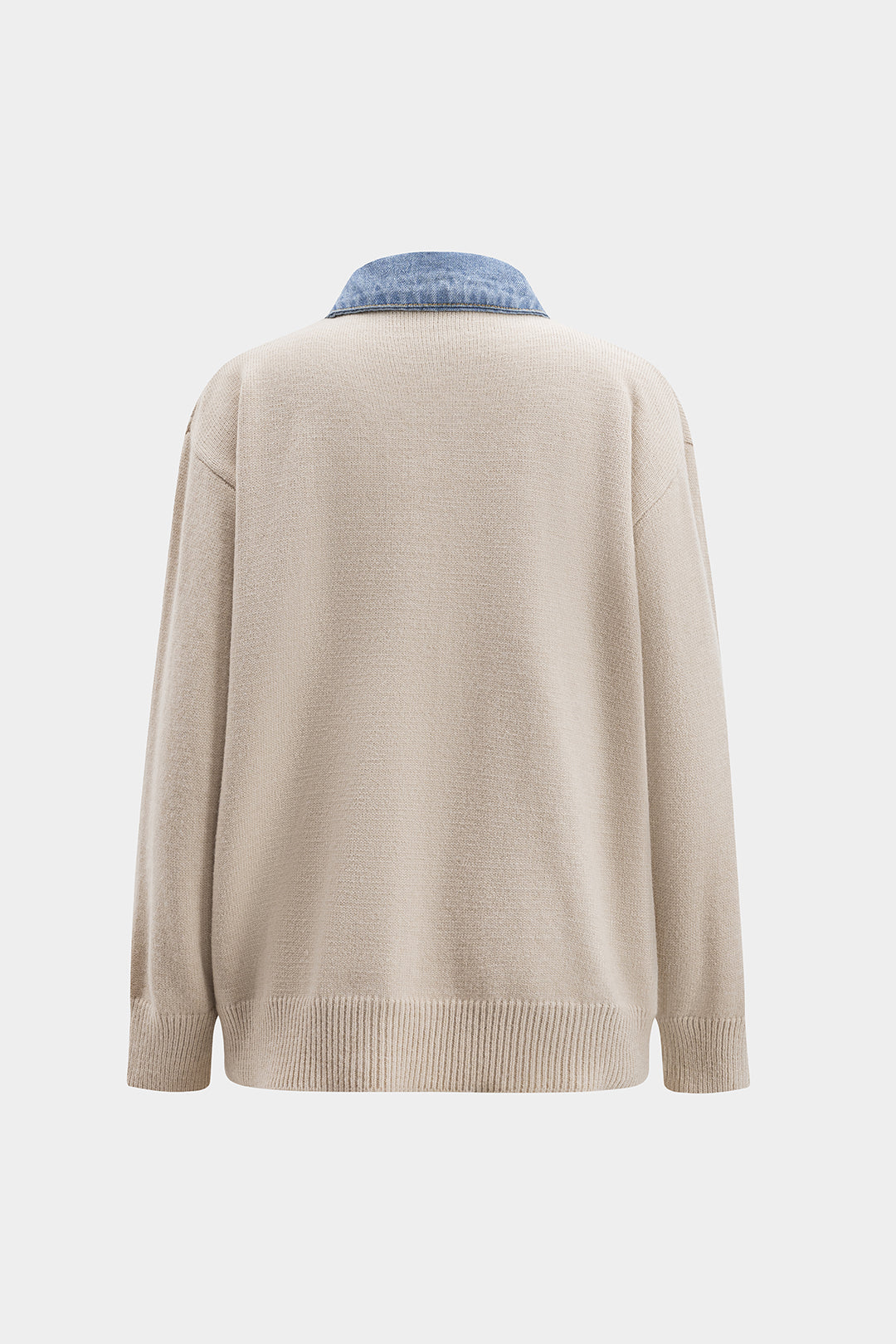 Cardigan mit Rissen und Patchwork-Taschen