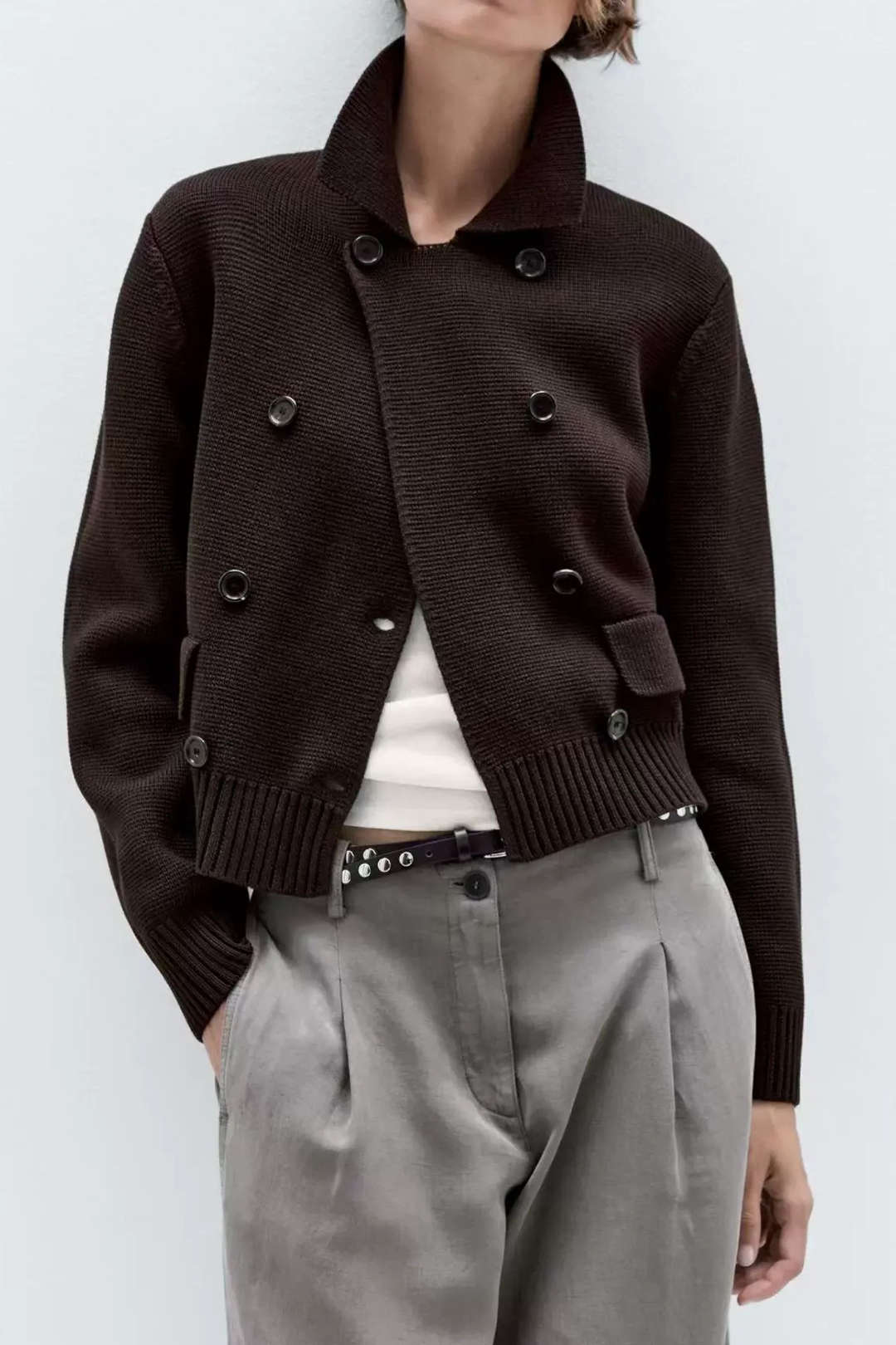 Doppelreihige Strickjacke