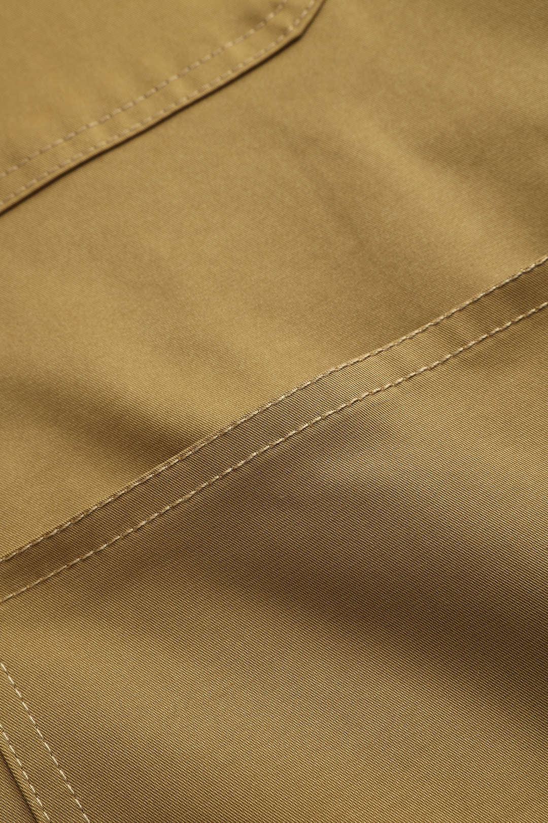 Veste matelassée à manches longues et poche boutonnée