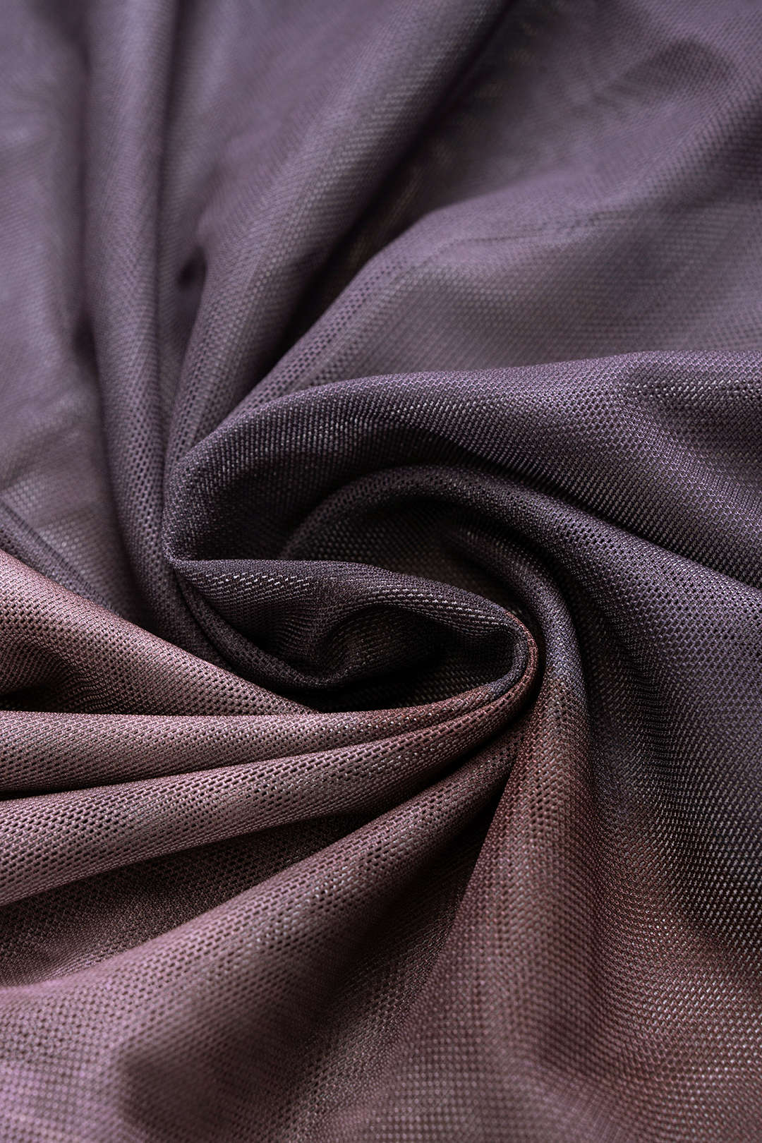 Mesh-Maxikleid mit Batikmuster, gerafftem Oberteil und langen Ärmeln
