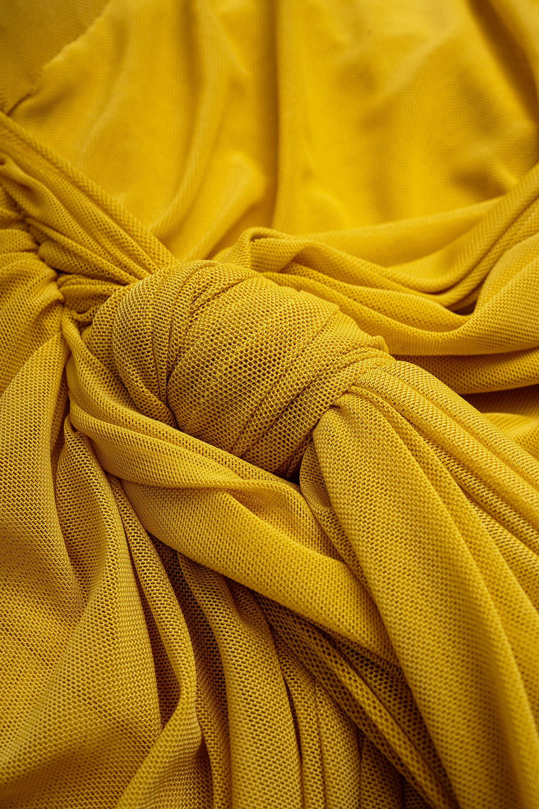 Jupe en maille froncée nouée